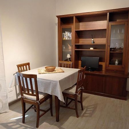 Casa Cozy - Comodo Appartamento In Asti Centro מראה חיצוני תמונה