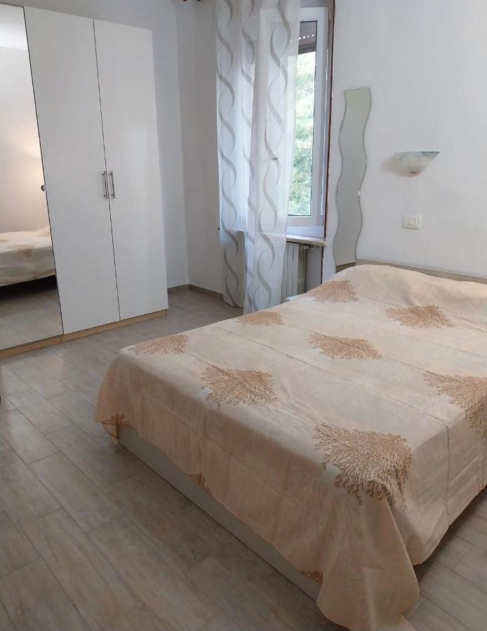 Casa Cozy - Comodo Appartamento In Asti Centro מראה חיצוני תמונה