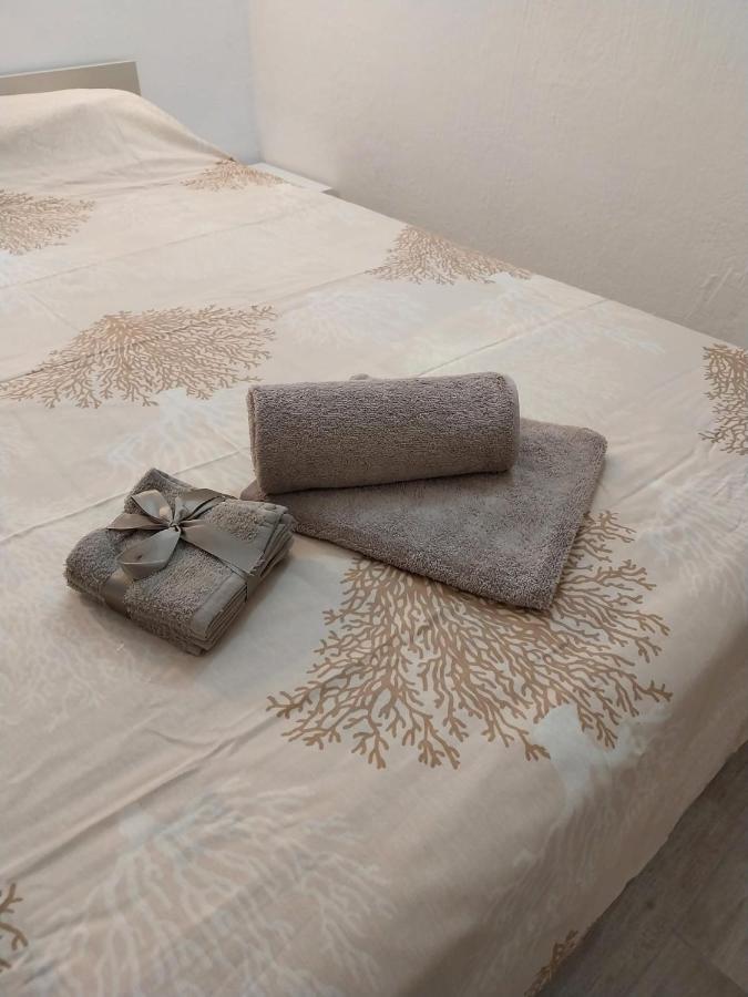 Casa Cozy - Comodo Appartamento In Asti Centro מראה חיצוני תמונה